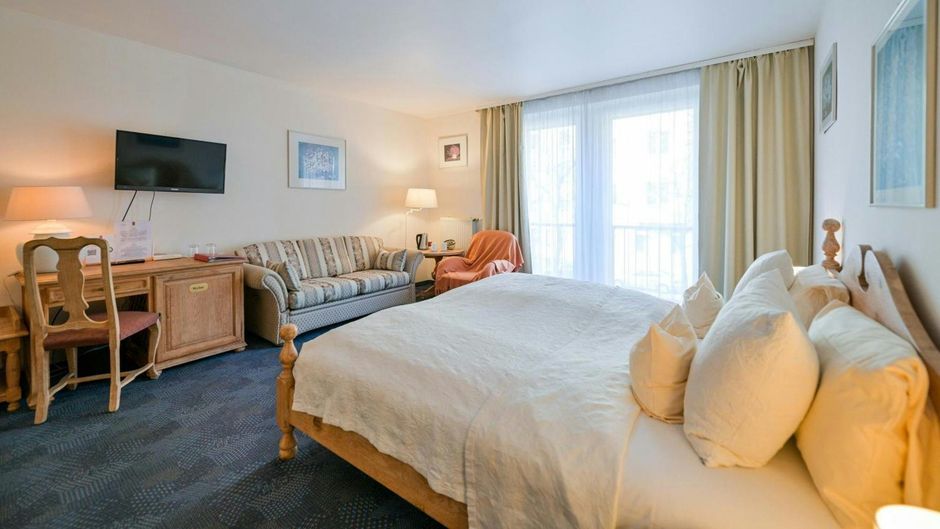 Lessing Hotel Room
