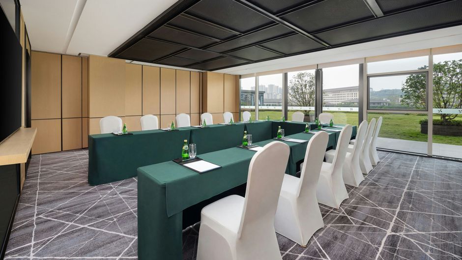 Four Points Chongqing Jiangjin Meeting