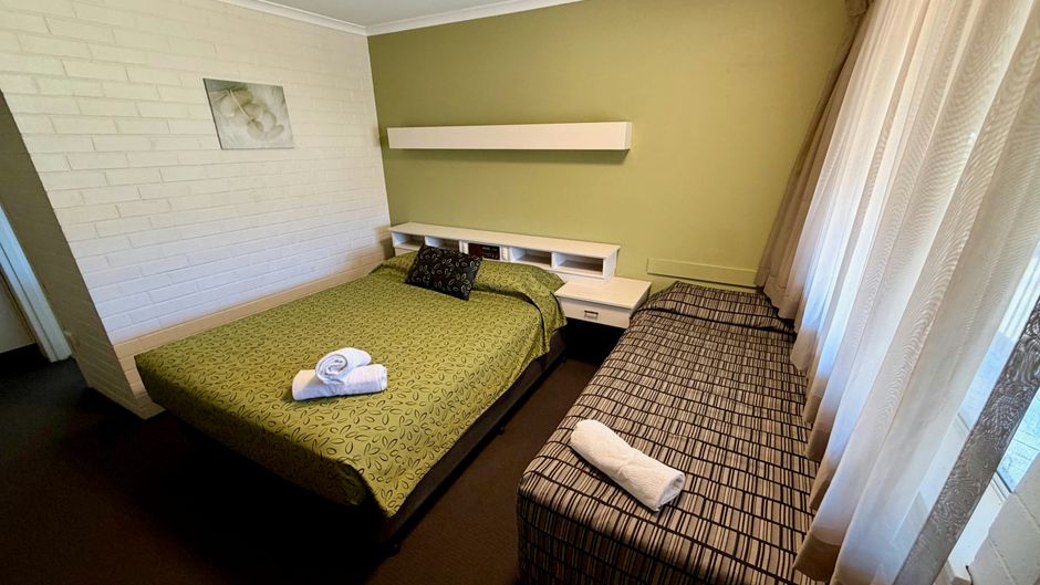 Ashwood  Motel Room
