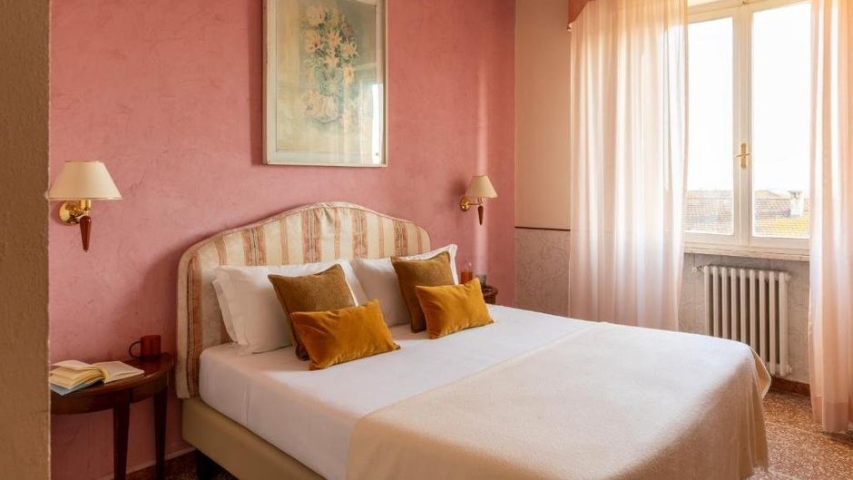 Albergo La Pace Room