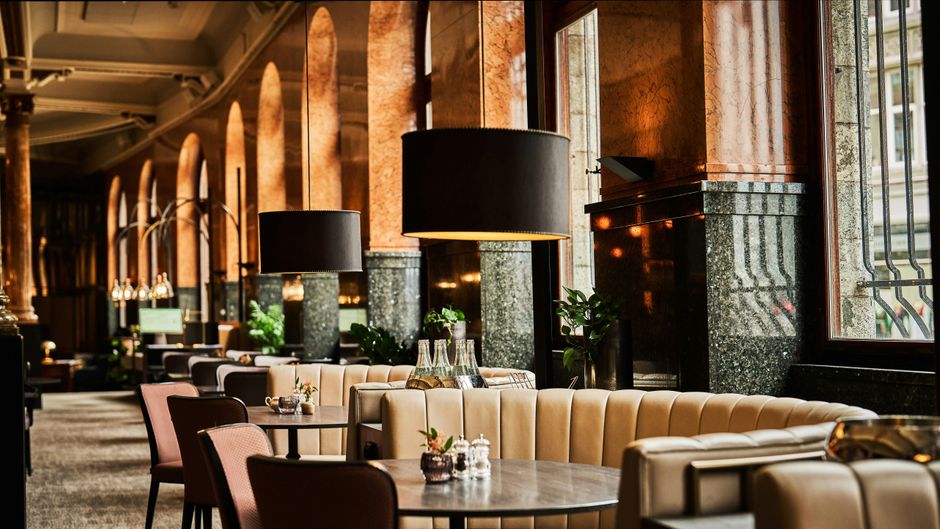 Opus XVI, Bergen Restaurant