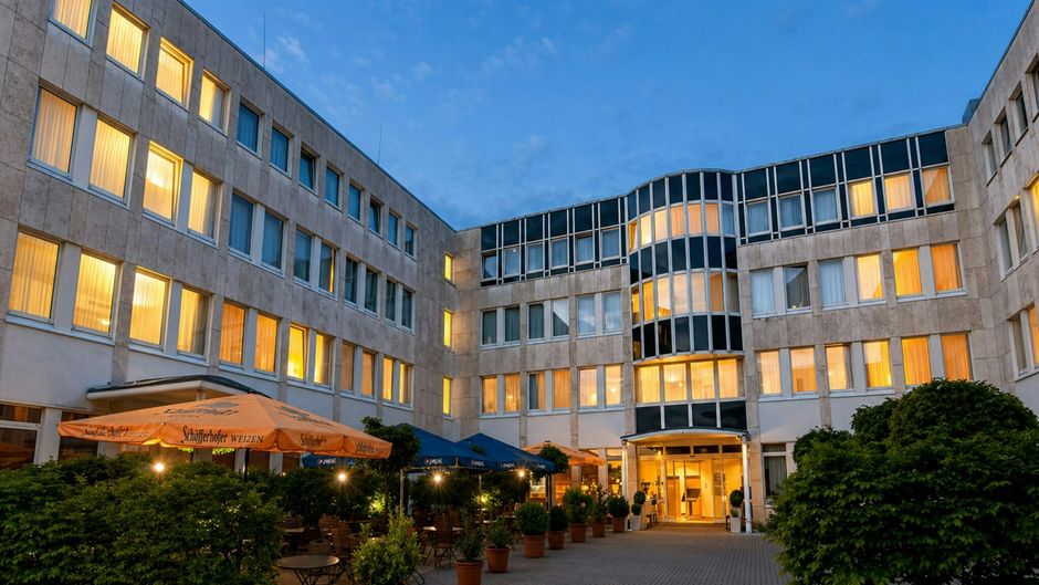 Sunday Hotel Frankfurt Arpt-Neu-Isenburg Exterior