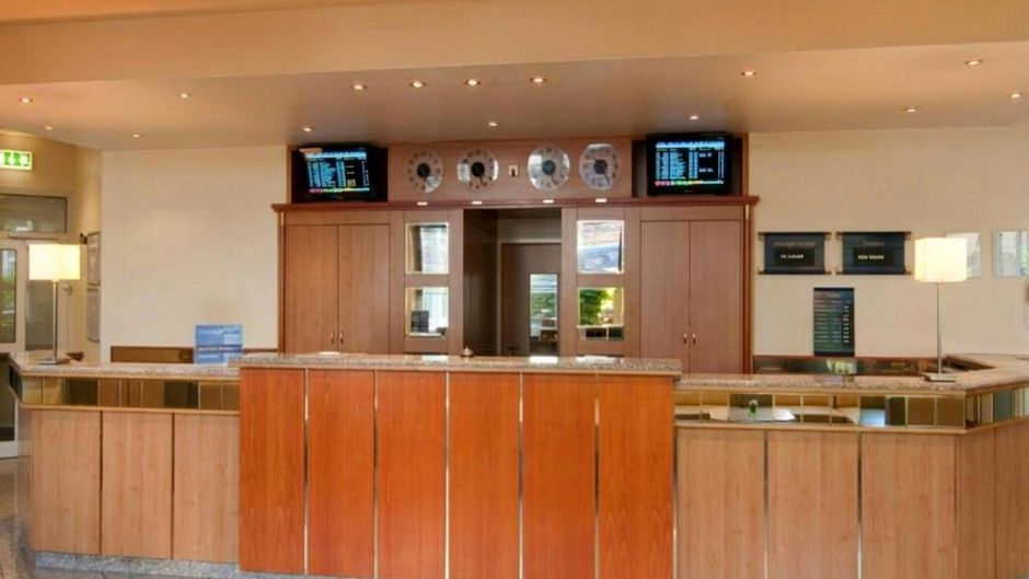 Sunday Hotel Frankfurt Arpt-Neu-Isenburg Lobby