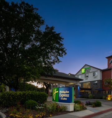 Holiday Inn Express & Suites Paso Robles