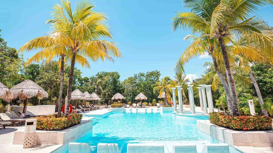 Grand Palladium Colonial Resort & Spa Pool