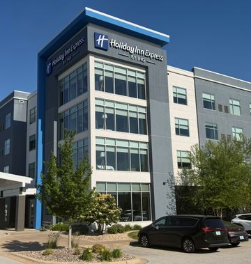 Holiday Inn Express Bettendorf Davenport