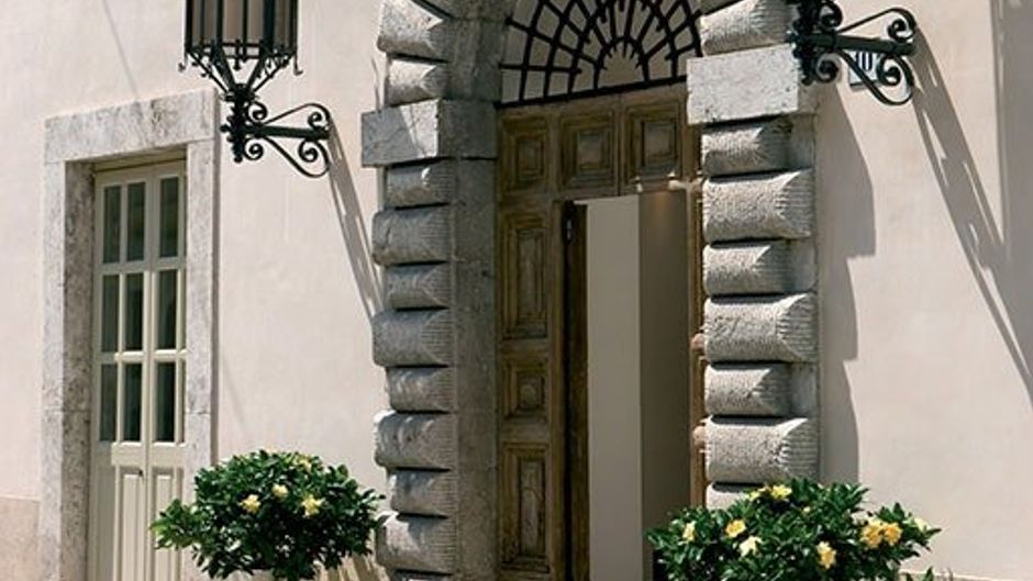 Palazzo Seneca Exterior