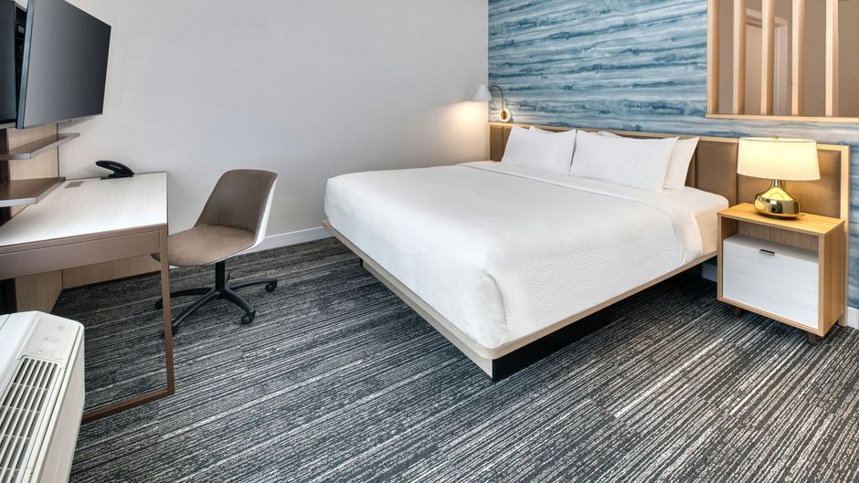 TownePlace Suites Woodstock Suite