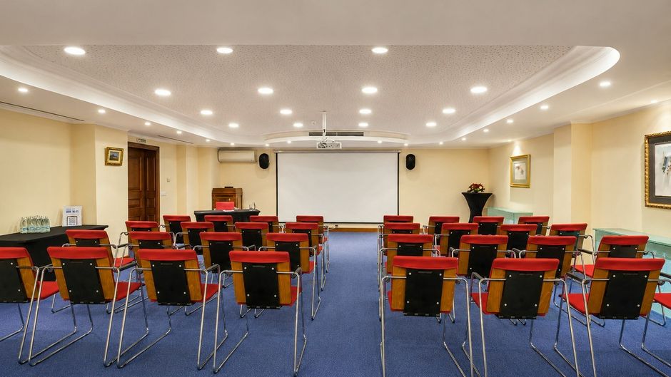 Crystal Palace Boutique Hotel Meeting