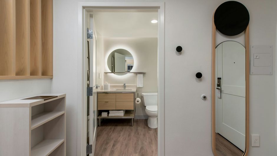 TownePlace Suites by Marriott Vaughan Room