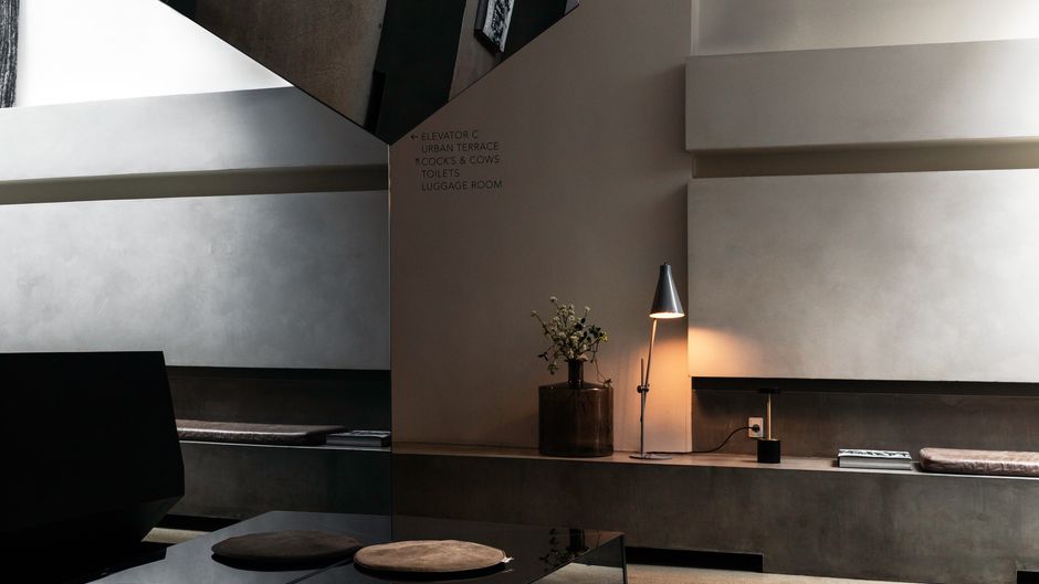 Hotel SP34 Lobby