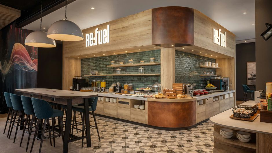 Aloft Belfast Titanic Quarter Restaurant