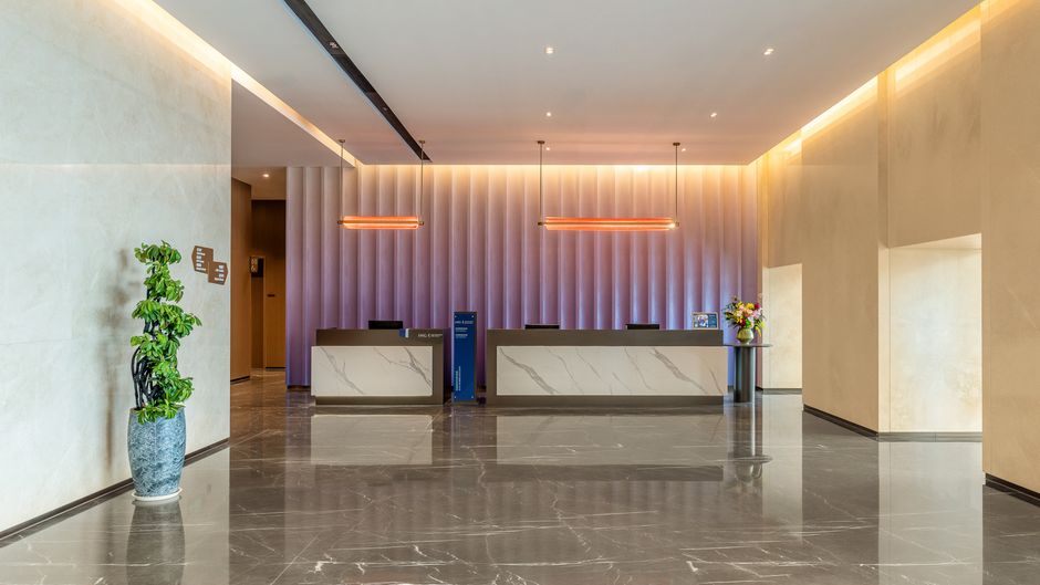 Holiday Inn Exp Pingyuan New Area Exterior