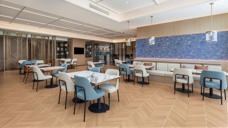 Holiday Inn Exp Pingyuan New Area Restaurant
