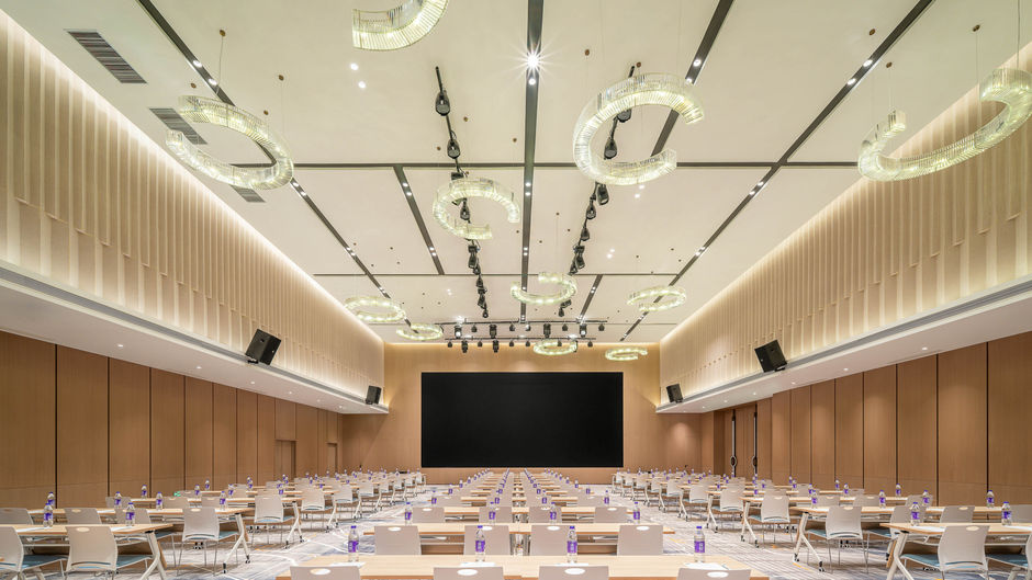 Holiday Inn Exp Pingyuan New Area Meeting