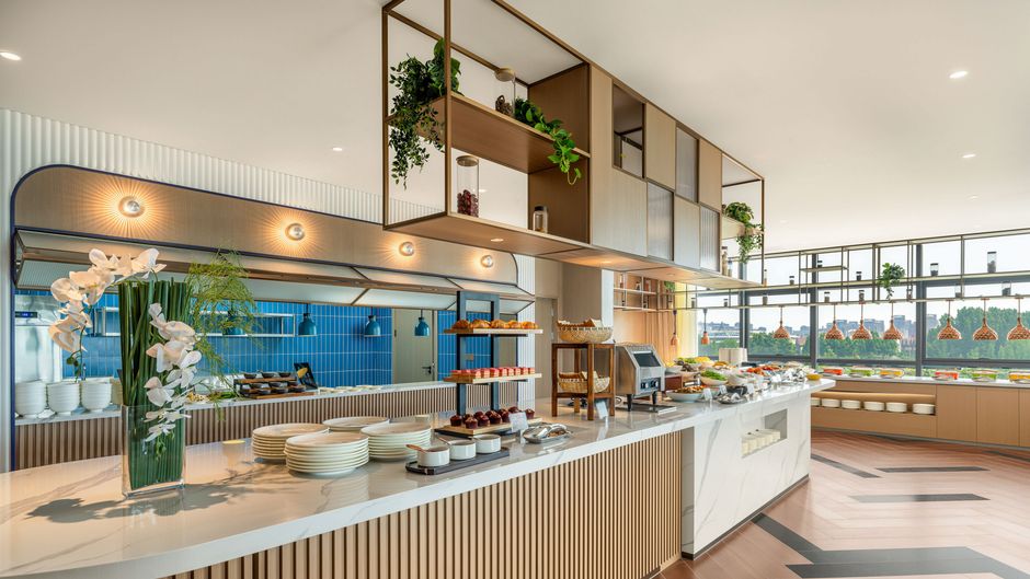 Holiday Inn Exp Pingyuan New Area Restaurant