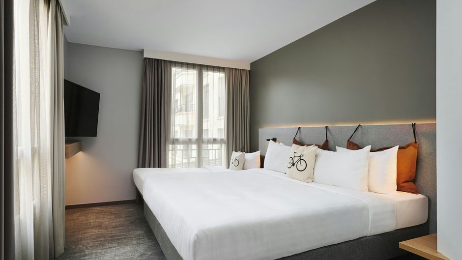 Moxy Paris Clamart Suite