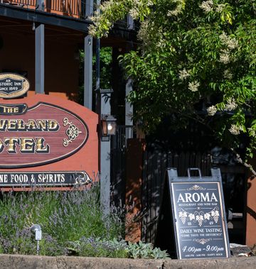 The Groveland Hotel