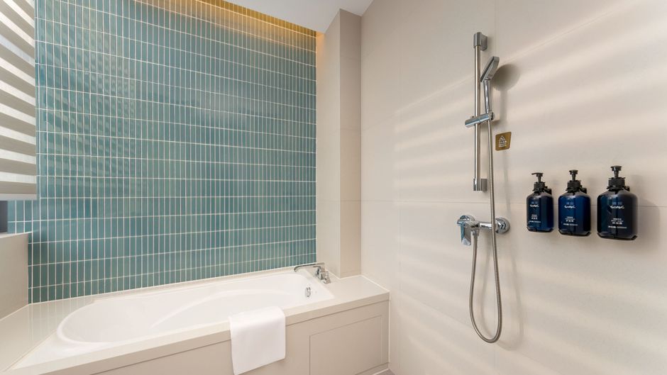 Holiday Inn Exp Pingyuan New Area Room