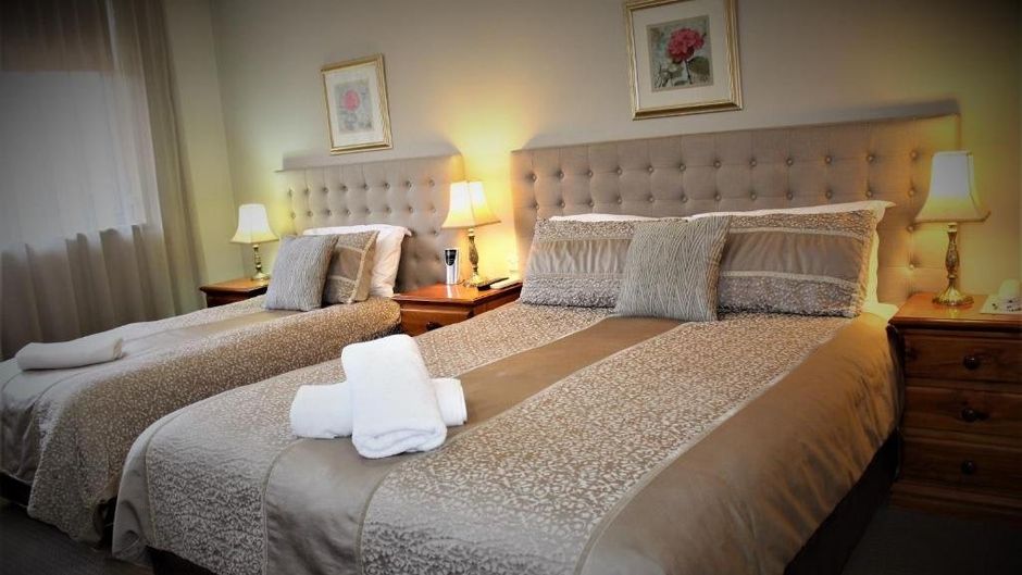 Cotswold Gardens Room