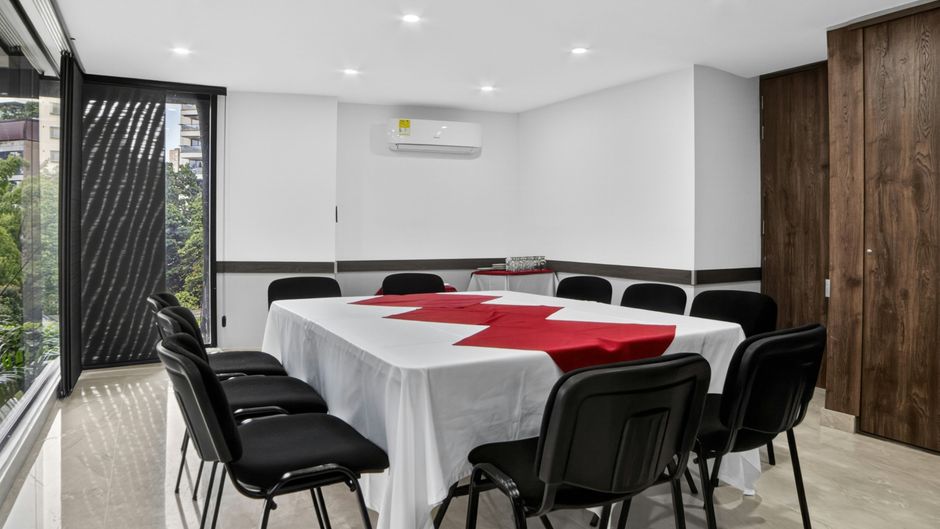 Cafe Hotel Medellin Spa