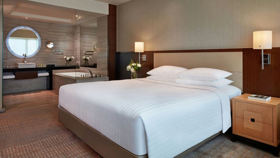 Courtyard Hong Kong Room
