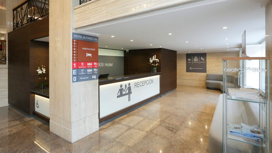 Sercotel Alfonso XIII Hotel Lobby