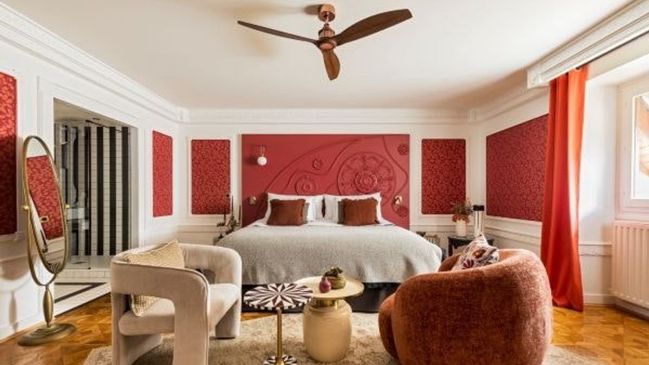 Chateau Jeanne & The Forest Room