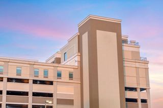 Four Points by Sheraton Newark Airport