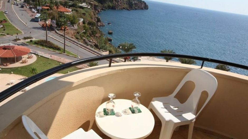 Cender Hotel Suite