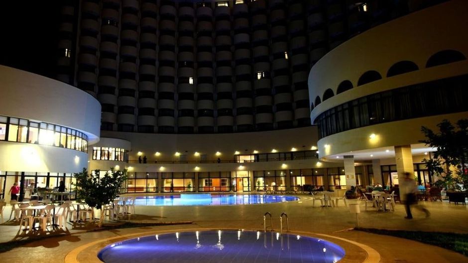 Cender Hotel Beach
