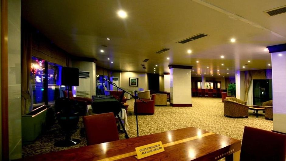Cender Hotel Lobby