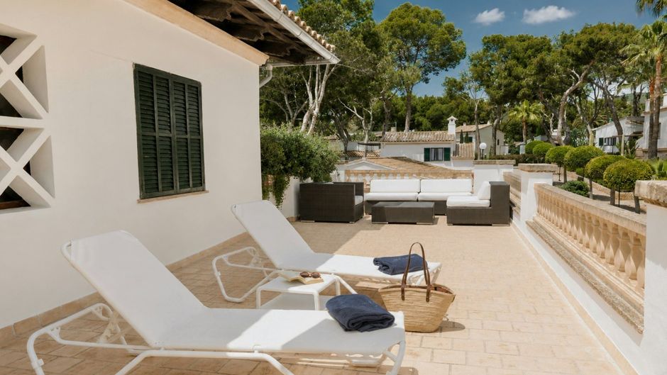 Hotel Bendinat Exterior
