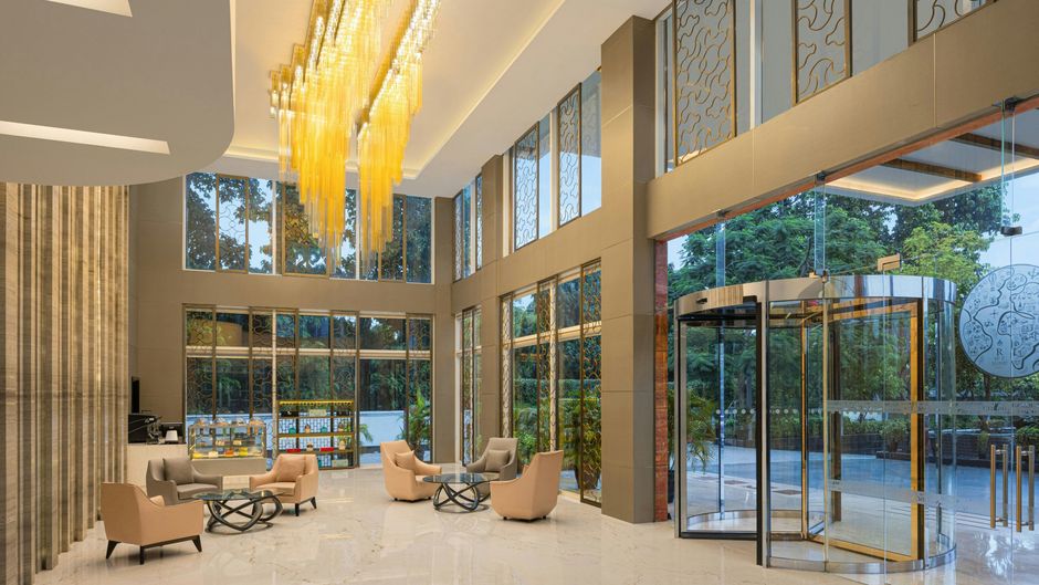 Renaissance Lucknow Hotel Lobby