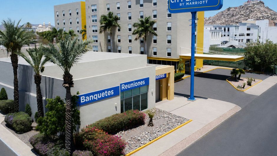 City Express by Marriott Hermosillo Exterior