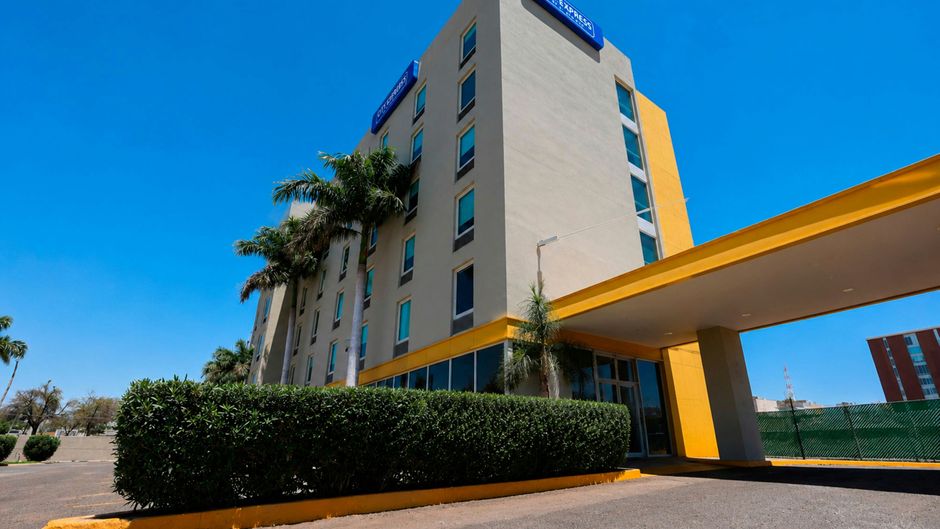 City Express by Marriott Hermosillo Exterior