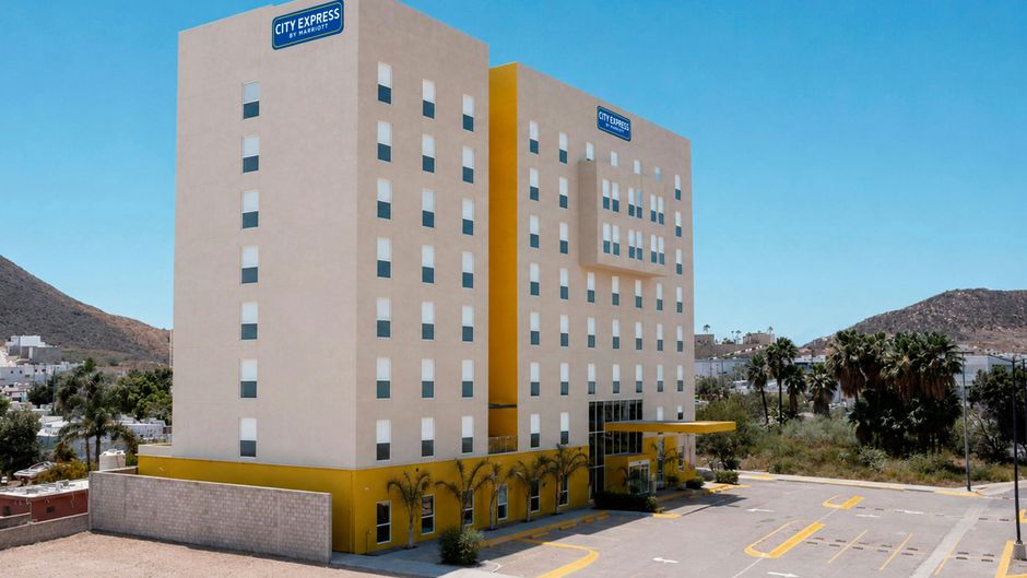 City Express by Marriott Guaymas Exterior