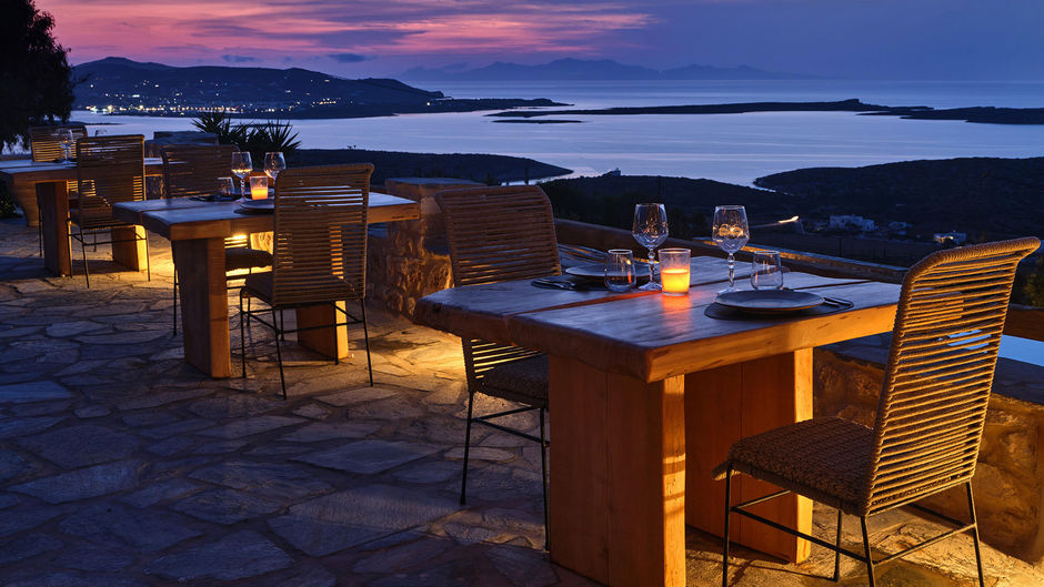 Luura Paros Cliff Restaurant