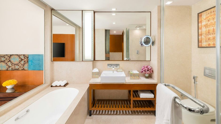 Vivanta by Taj Surajkund Room