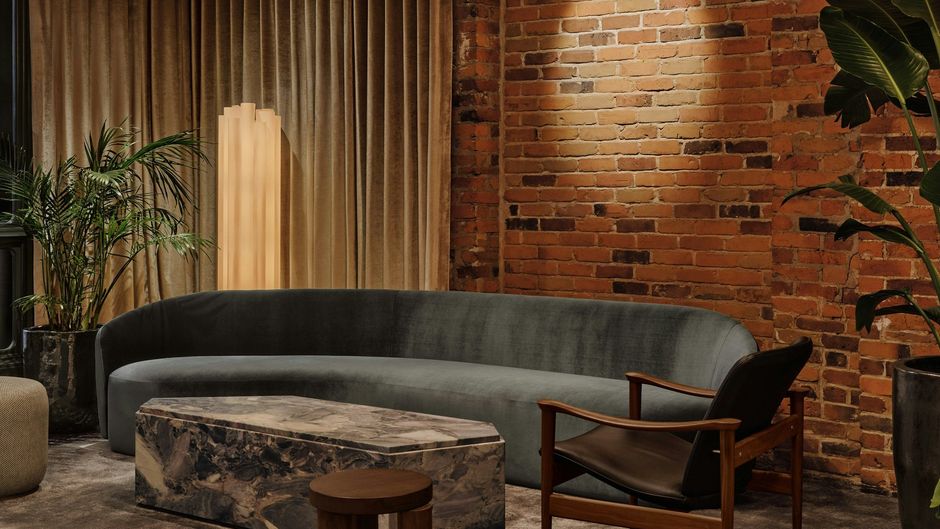 Hotel Nelligan Lobby