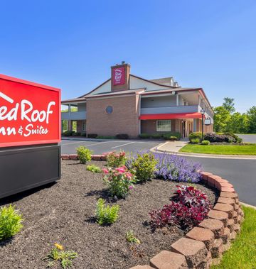 Red Roof Inn & Suites Marysville