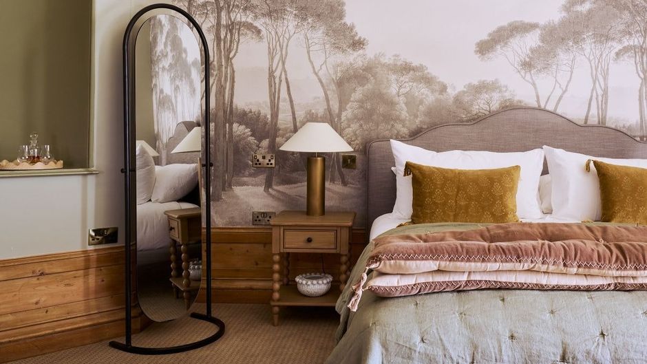 Meldrum House Hotel Room