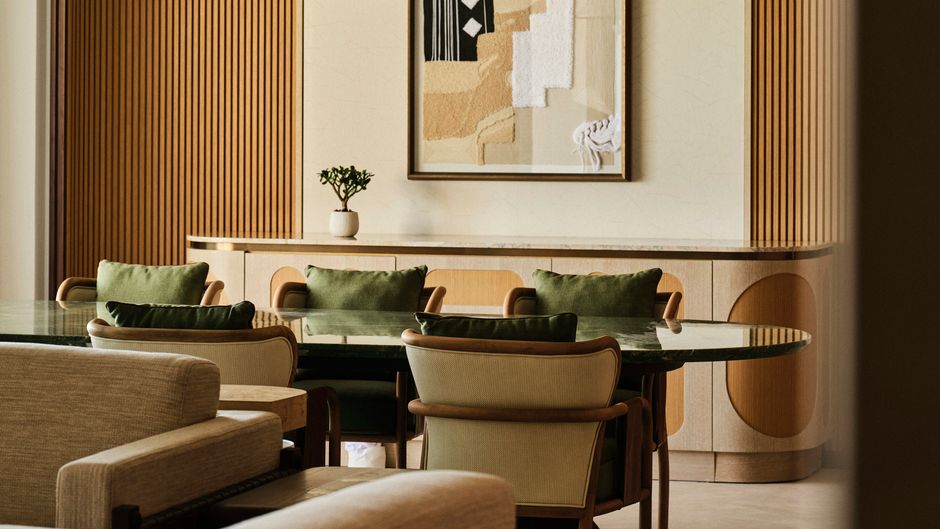 Four Seasons Resort and Residences Restaurant