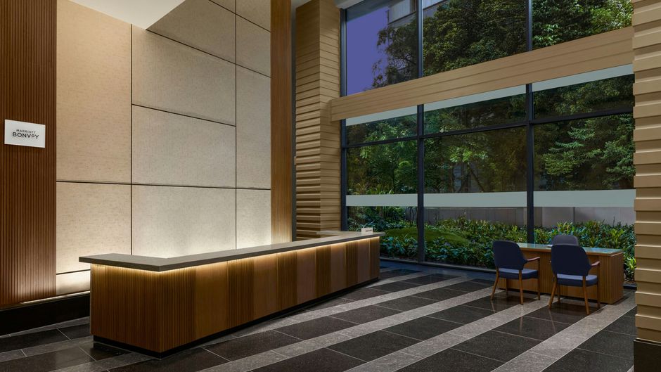 Courtyard by Marriott, Hyderabad Lobby