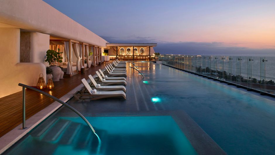 Unico Hotel Vallarta Pool