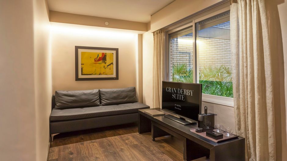 Gran Derby Hotel Room