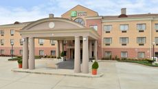 Holiday Inn Express Clanton