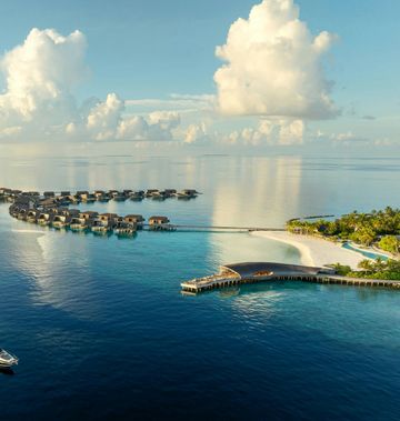 The St. Regis Maldives Vommuli Resort