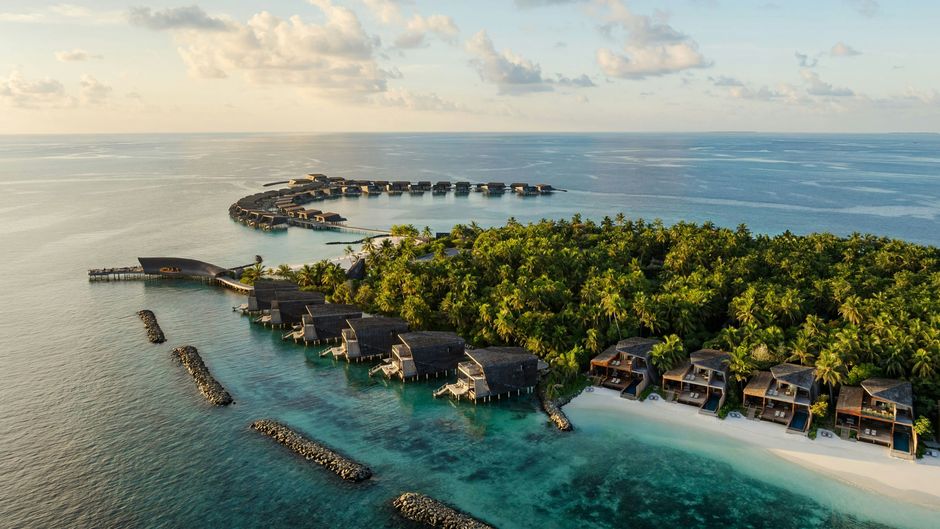 The St. Regis Maldives Vommuli Resort Room