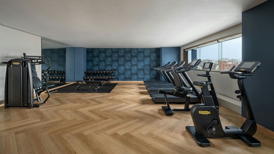 Kobe Marriott Hotel Health Club
